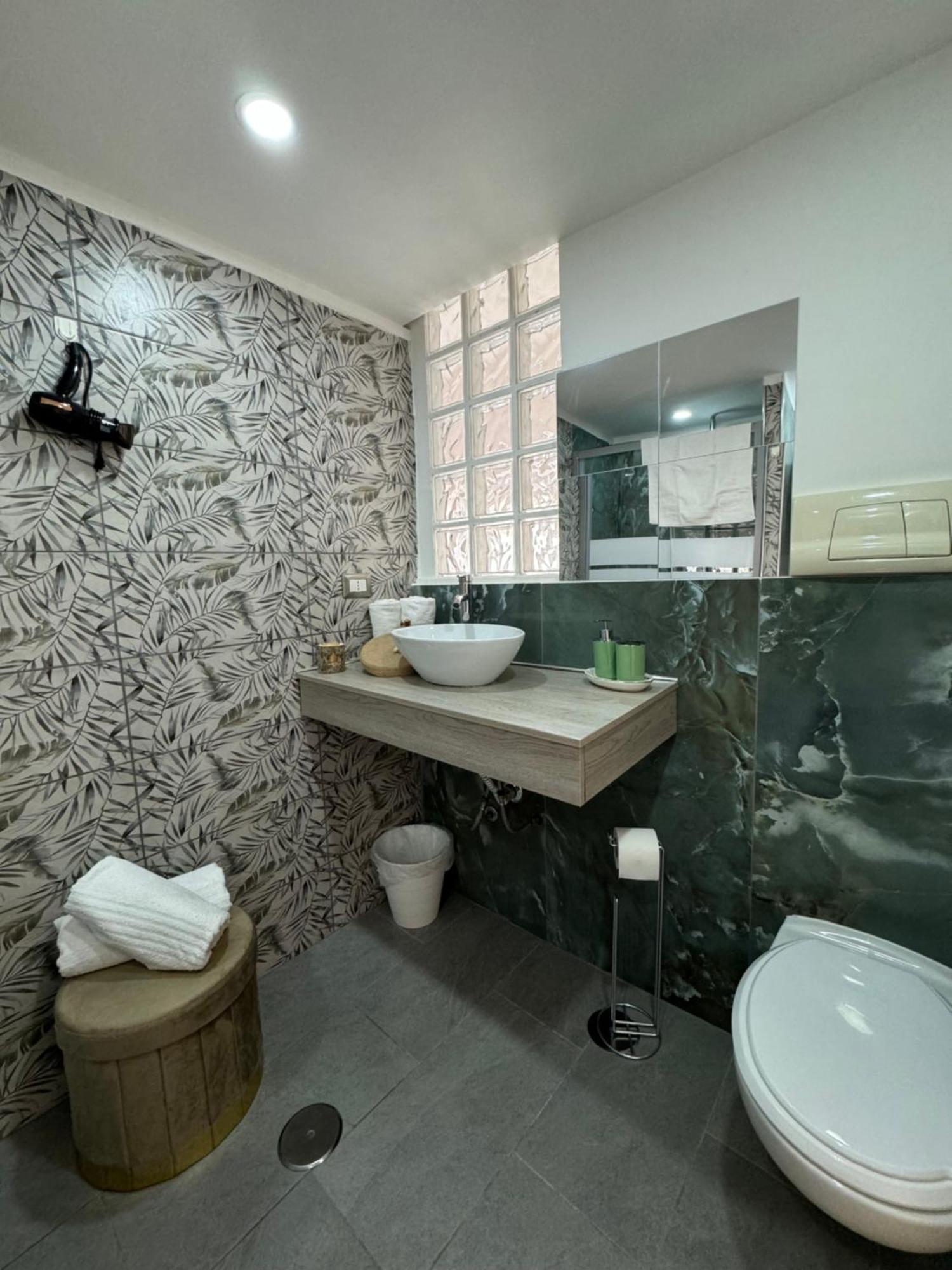 Pippo'S Suite Naples Exterior photo